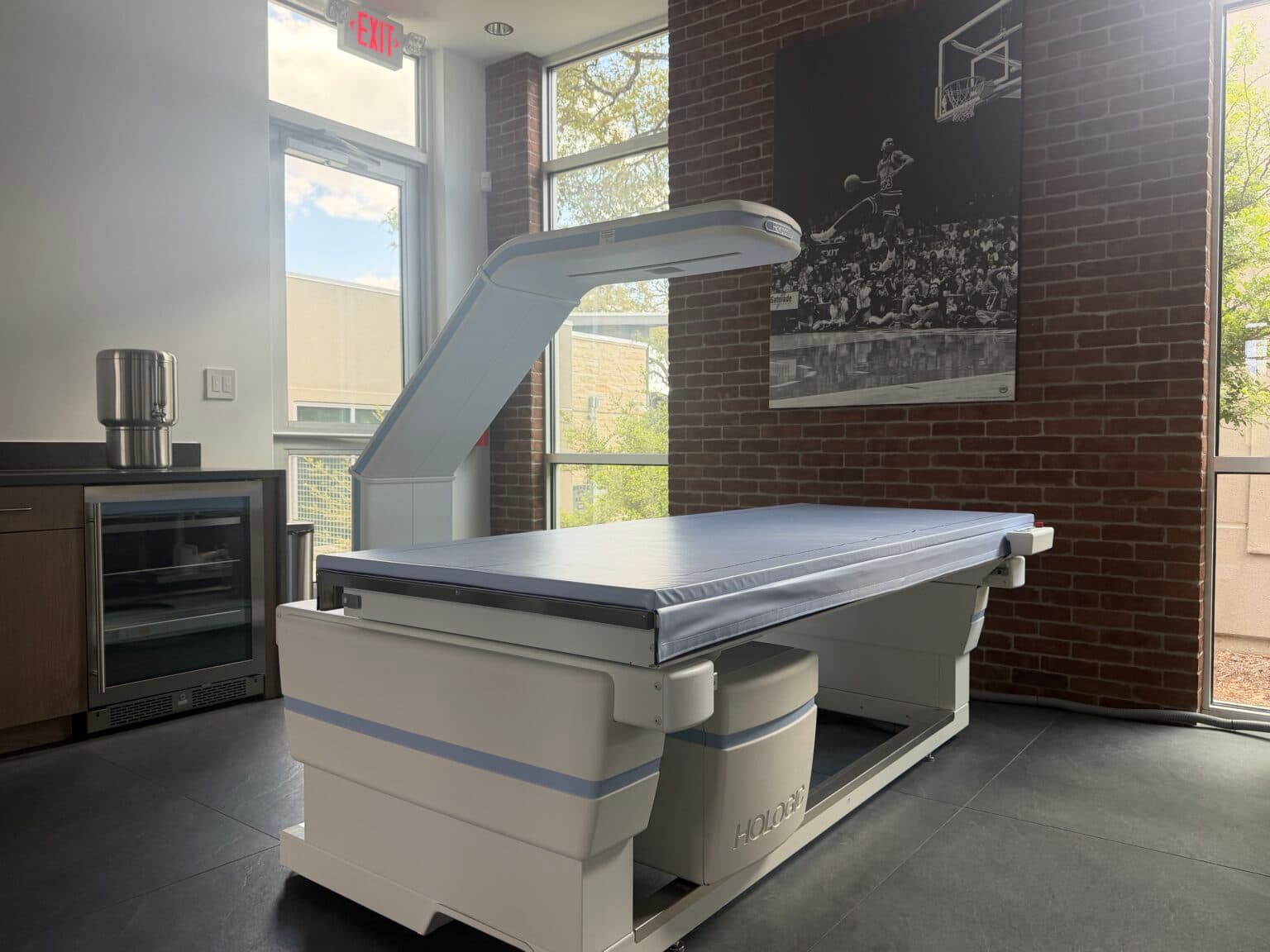 HYBRD Health diagnostics suite with DEXA body-composition scanner